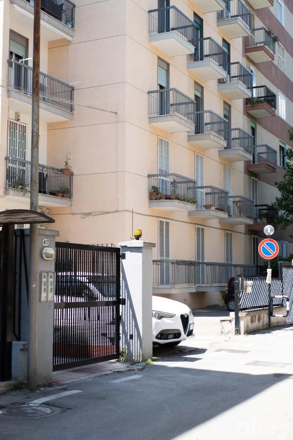 Cozy Apartments De Gasperi Bari Bagian luar foto